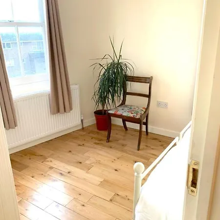 London'S Central East End 2 Bedroom City Apartments Exterior photo